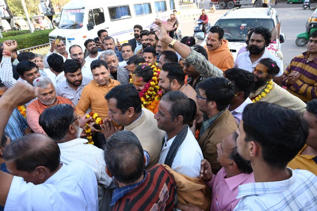 490450703_2004762243349369_3361874705193794864_n