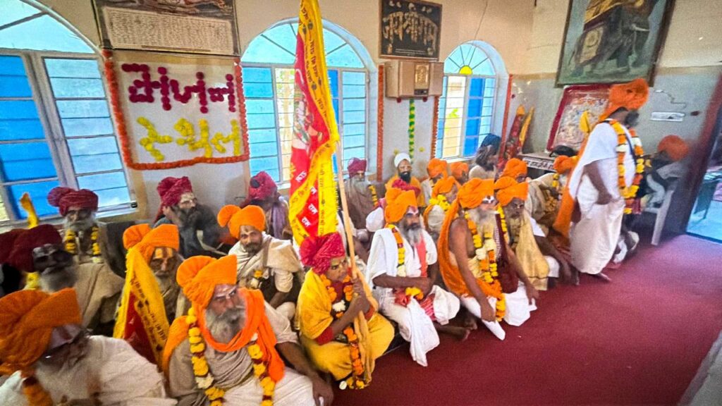 590406827_2196387890853469_1568004489157869570_n